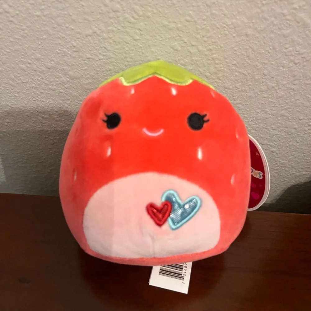 Squishmallow Scarlet the Strawberry 5”